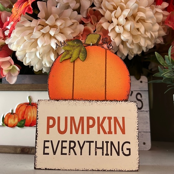Everything Pumpkin Sign - Picture 1 of 3
